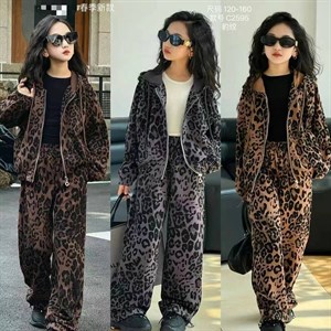 ВЕСЕННИЕ СПОРТИВНЫЕ КОСТЮМЫ     ТОЛЬКО ОПТОМ РАЗМЕРЫ