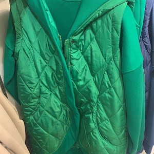 В НАЛИЧИИ ТРОЙКА