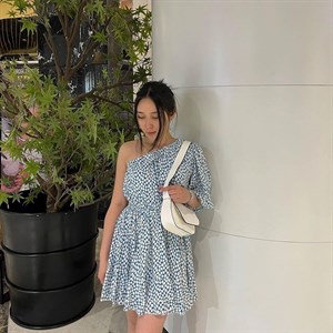 платье на одно плечо размеры s m l цена 2300 сом