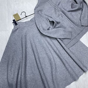 Новая коллекция стильной одежды из Италии - юбки и водолазки