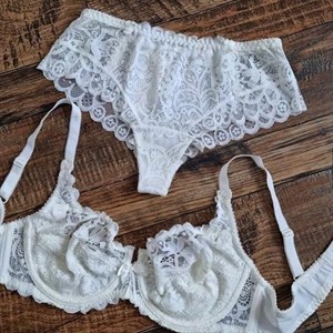 Прямые поставки Lanny WeiyeSi Люся Anttifu UmaiEstilo