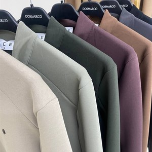 Качественные мужские свитшоты с воротником на замке оптом в Бишкеке