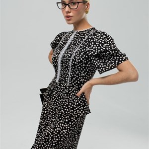 Элегантное платье с цветочным принтом - идеальный выбор для любого случая