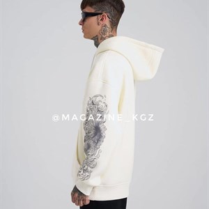 Здравствуйте Вы можете заказать у нас уличную одежду