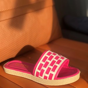 Размеры 36 40 цена 650 шлепка на лето