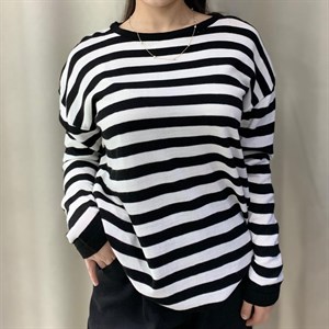 Шикарная полосочка в классных расцветках Цена 1600с