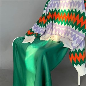 Свитер 700 сом юбка 550 сом