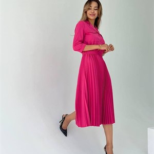  Яркий насыщенный розовый одеждадордой одеждаотпроизводителя