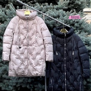 Дорогие девочки получили красивые стильные курточки