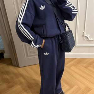 Женская одежда «Стандарт» — стильная модель от KAPSULA_BRAND